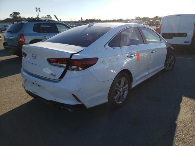 5NPE34AF3JH611832 - 2018 HYUNDAI SONATA SPORT WHITE photo 4