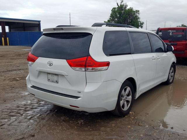 5TDKK3DCXES415873 - 2014 TOYOTA SIENNA LE  photo 4