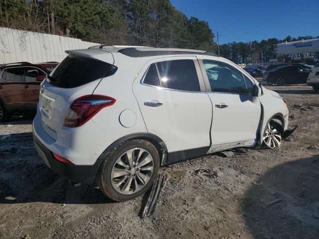 KL4CJASB1LB001305 - 2020 BUICK ENCORE PREFERRED WHITE photo 3