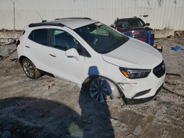 KL4CJASB1LB001305 - 2020 BUICK ENCORE PREFERRED WHITE photo 4