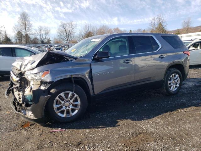 1GNERFKWXKJ277517 - 2019 CHEVROLET TRAVERSE LS GRAY photo 1