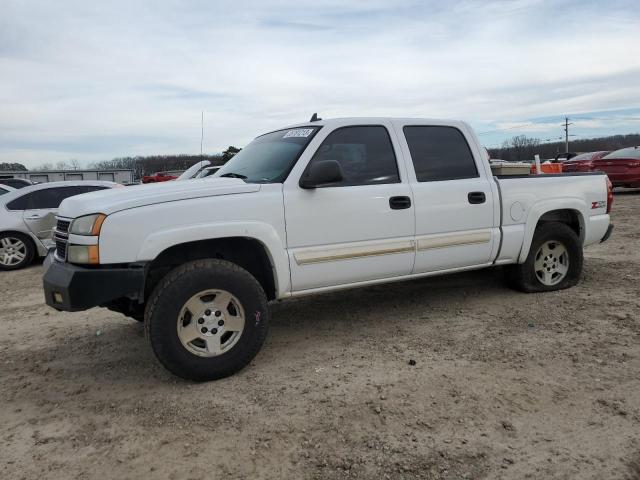 2GCEK13Z671145137 - 2007 CHEVROLET SILV1500 2 K1500 CLASSIC CREW CAB WHITE photo 1