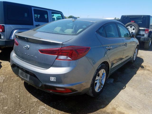 KMHD84LF8KU769046 - 2019 HYUNDAI ELANTRA SEL  photo 4