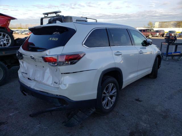 5TDKKRFH5FS076260 - 2015 TOYOTA HIGHLANDER XLE WHITE photo 3