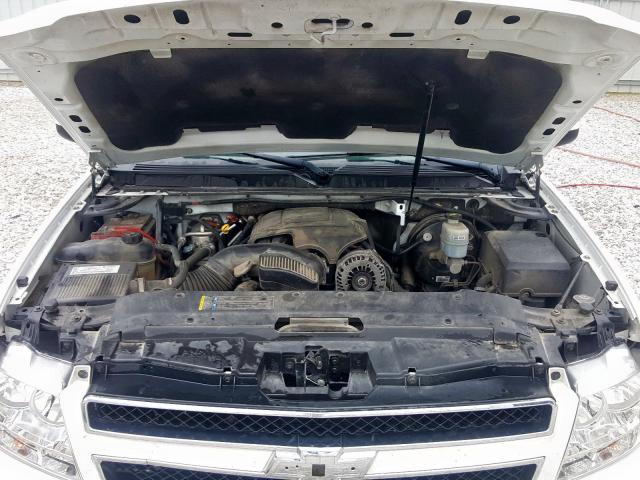 3GNFK16358G113145 - 2008 CHEVROLET SUBURBAN K1500 LS  photo 7