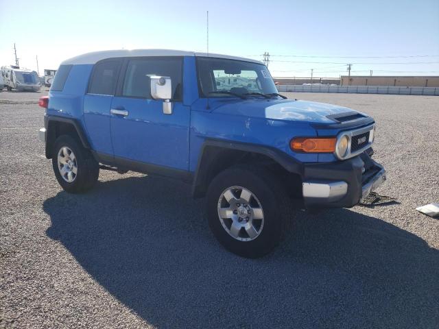 JTEBU11F470080785 - 2007 TOYOTA FJ CRUISER BLUE photo 4