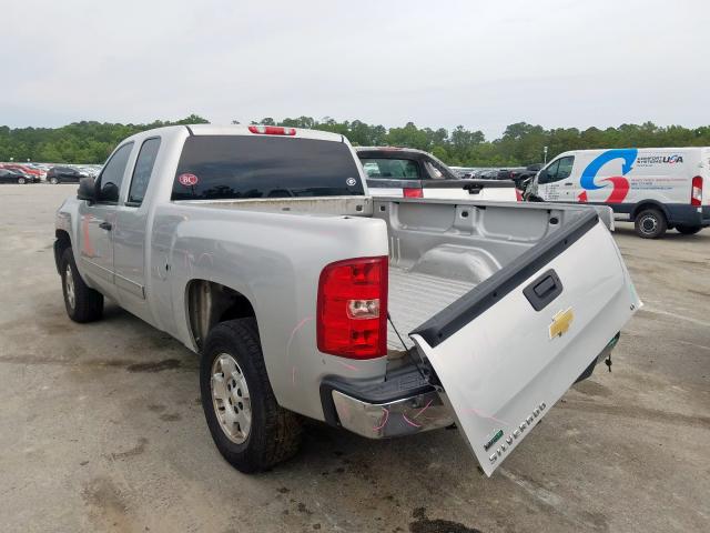 1GCRCSE03BZ334685 - 2011 CHEVROLET SILVERADO C1500 LT  photo 3