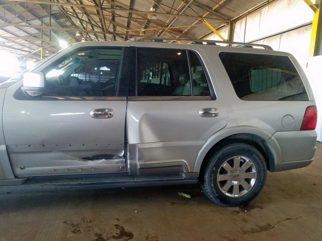 5LMFU27R23LJ16827 - 2003 LINCOLN NAVIGATOR  照片 9