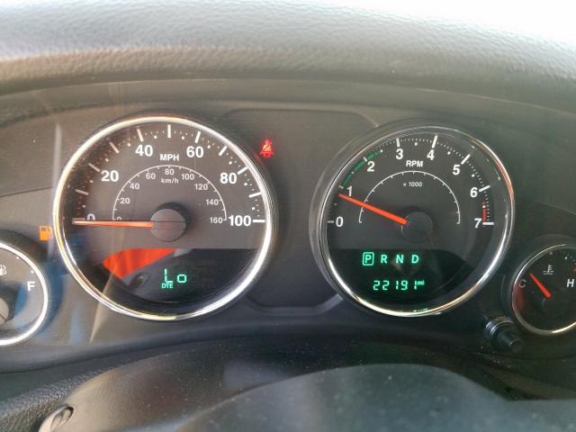 1C4HJWEG4JL930346 - 2018 JEEP WRANGLER UNLIMITED SAHARA  ფოტო 8