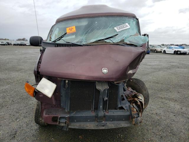 2B6HB11X2WK124099 - 1998 DODGE RAM VAN B1500 BURGUNDY photo 5