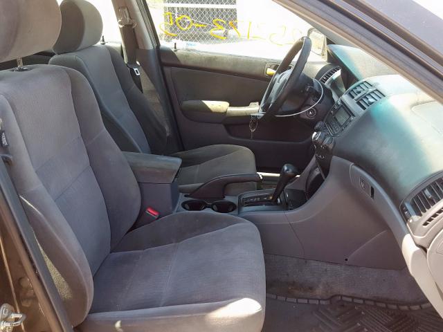 1HGCM56455A129931 - 2005 HONDA ACCORD LX  photo 5