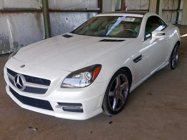 WDDPK4HA3FF099499 - 2015 MERCEDES-BENZ SLK 250  photo 2