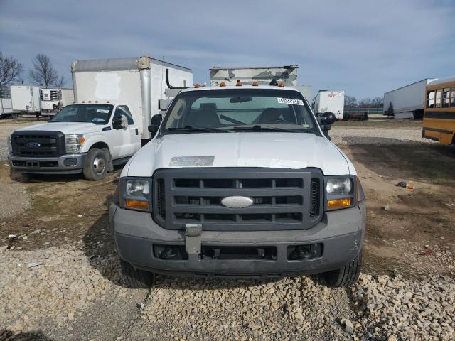 1FDXF47Y75EB72709 - 2005 FORD F450 SUPER DUTY WHITE photo 5