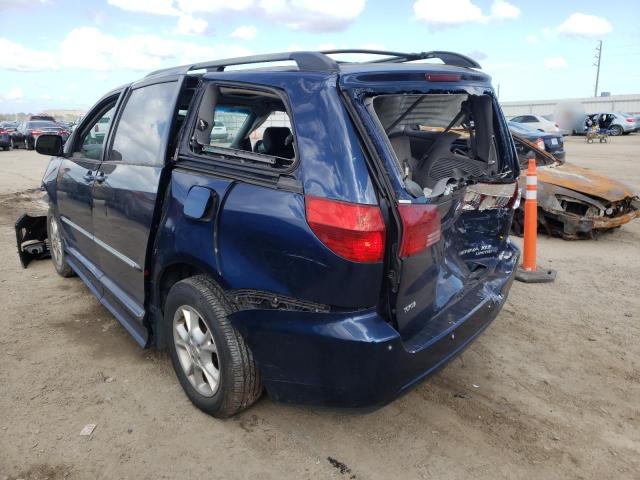 5TDZA22C75S221557 - 2005 TOYOTA SIENNA XLE BLUE photo 3