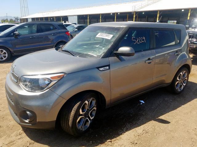 KNDJN2A24H7485585 - 2017 KIA SOUL  photo 2