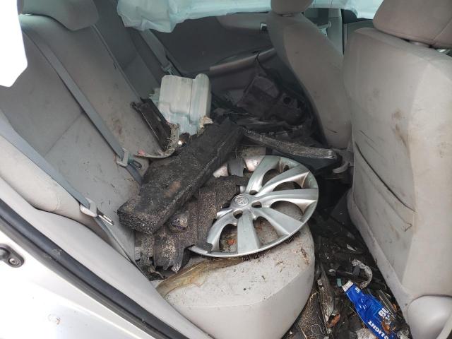 2T1BU4EE6DC098424 - 2013 TOYOTA COROLLA BASE SILVER photo 10