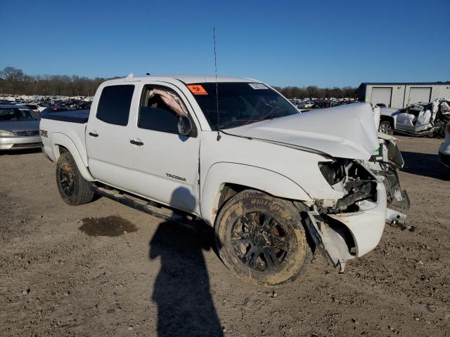 5TFJU4GN5FX072569 - 2015 TOYOTA TACOMA DOUBLE CAB PRERUNNER WHITE photo 4