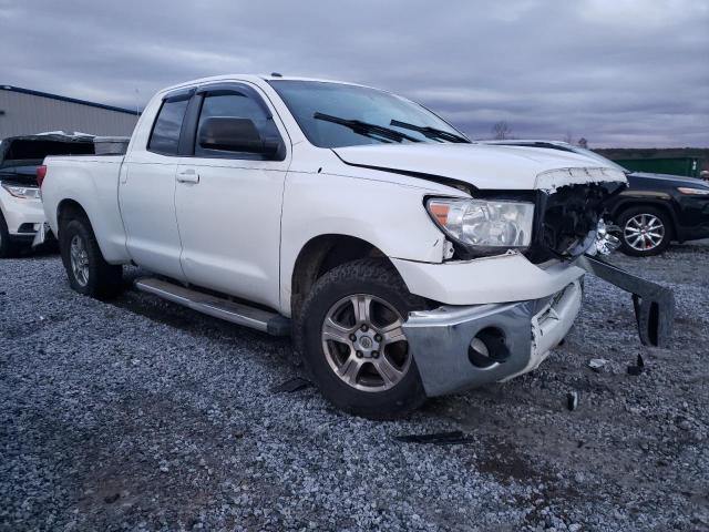 5TFRM5F18CX036362 - 2012 TOYOTA TUNDRA DOUBLE CAB SR5 WHITE photo 4
