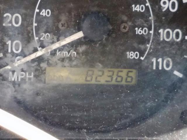 1Y1SK5284YZ419376 - 2000 CHEVROLET GEO PRIZM BASE  photo 8