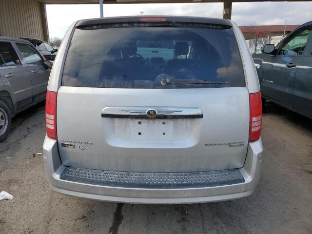 2A4RR4DE9AR206266 - 2010 CHRYSLER TOWN & COU LX SILVER photo 6