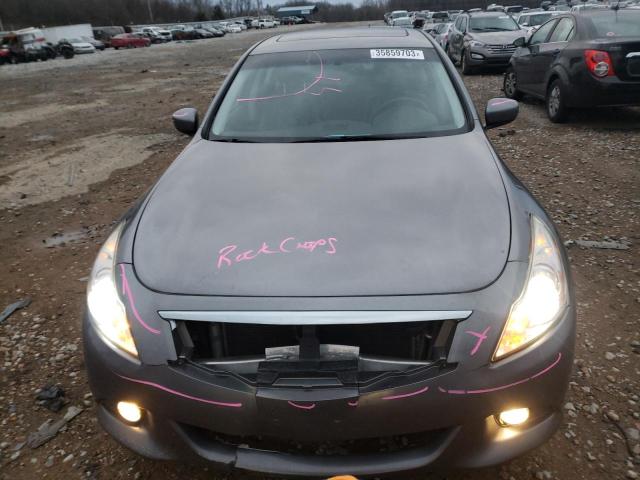 JN1CV6AR6FM651068 - 2015 INFINITI Q40 GRAY photo 5