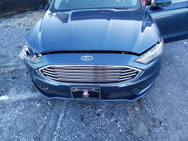 3FA6P0LU6JR124382 - 2018 FORD FUSION SE HYBRID BLUE photo 11