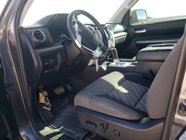 5TFRM5F19KX144858 - 2019 TOYOTA TUNDRA DOUBLE CAB SR/SR5 GRAY photo 7