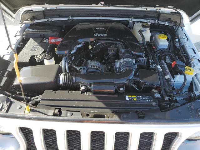 1C4HJXEG0KW527339 - 2019 JEEP WRANGLER U SAHARA WHITE photo 12