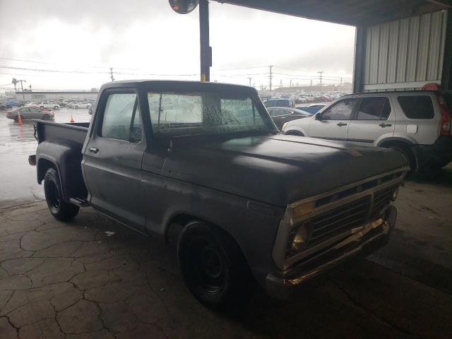 F10GRV85851 - 1975 FORD F100 GRAY photo 4