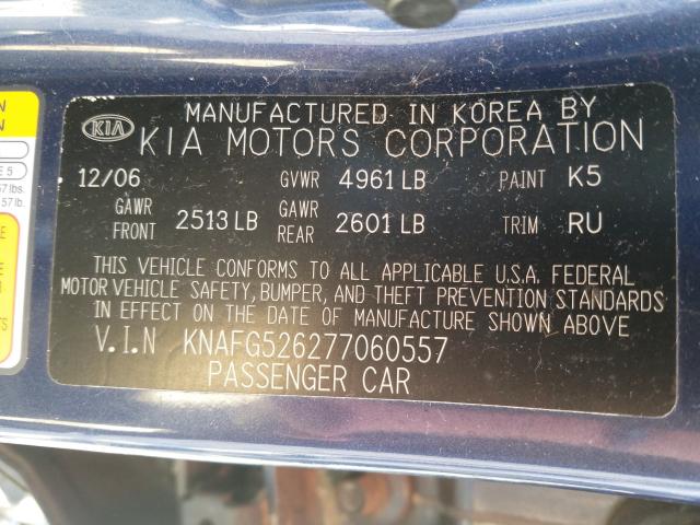 KNAFG526277060557 - 2007 KIA RONDO LX  photo 10