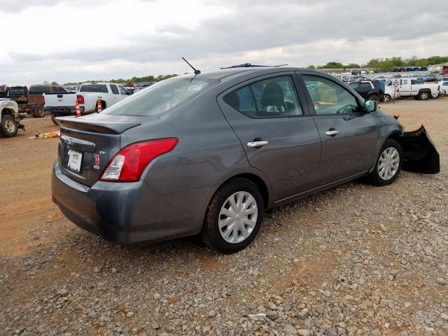 3N1CN7APXJL877685 - 2018 NISSAN VERSA S  photo 4