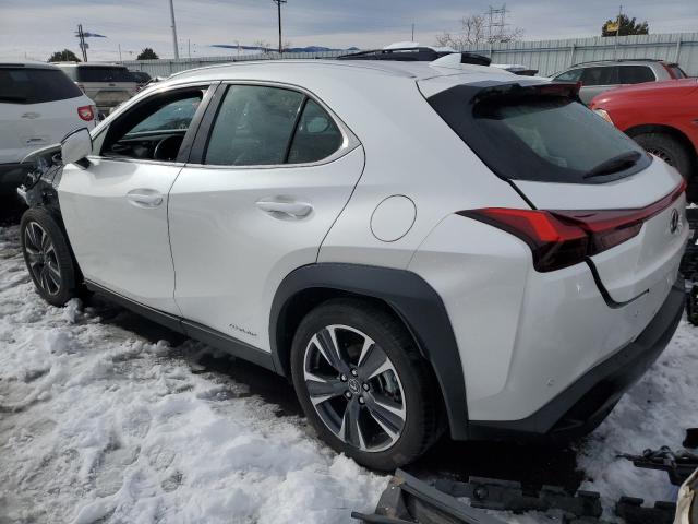 JTHP9JBH7M2042297 - 2021 LEXUS UX 250H WHITE photo 2