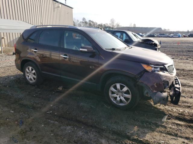 5XYKT3A17BG137040 - 2011 KIA SORENTO BASE BURGUNDY photo 4