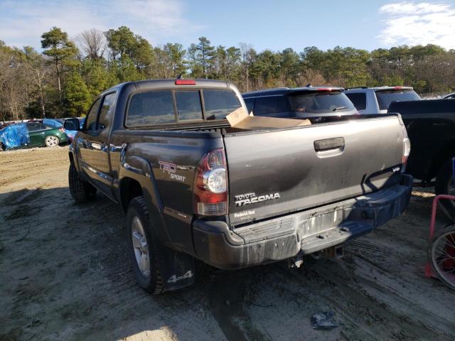 3TMMU4FN7CM041047 - 2012 TOYOTA TACOMA DOUBLE CAB LONG BED CHARCOAL photo 2