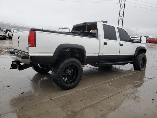 1GTGK23R9YF464170 - 2000 GMC SIERRA K2500 WHITE photo 3