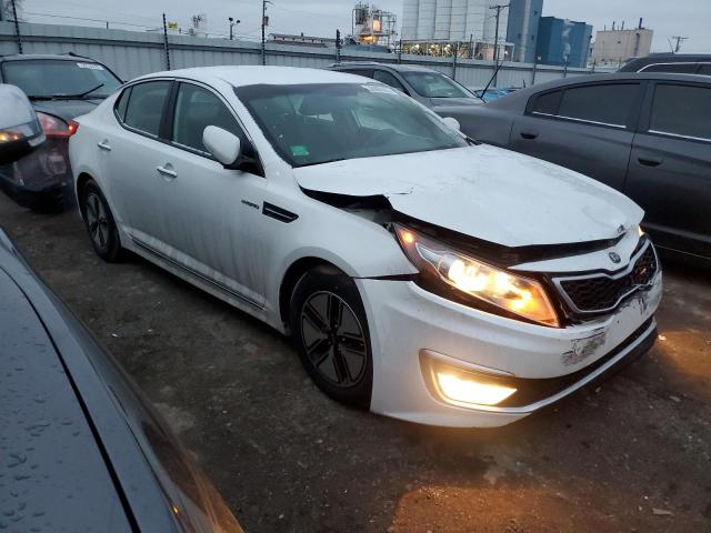 KNAGM4AD6D5047051 - 2013 KIA OPTIMA HYBRID WHITE photo 4