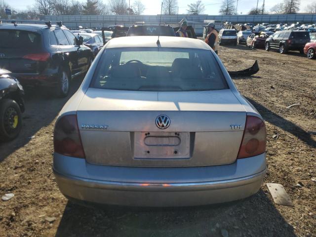 WVWAE63B95E014706 - 2005 VOLKSWAGEN PASSAT GLS TDI GOLD photo 6