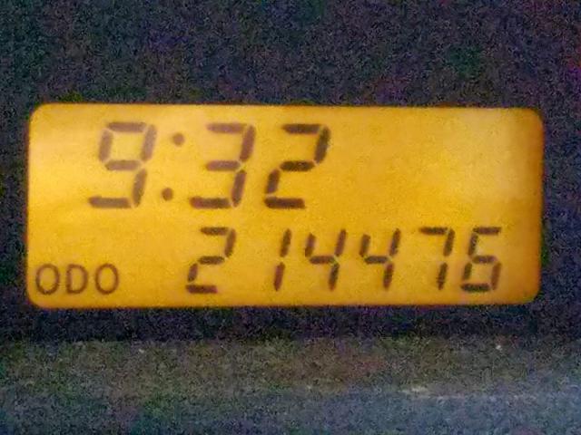 JTLKT324050202172 - 2005 TOYOTA SCION XB  photo 8