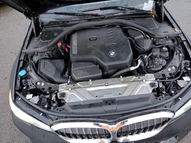 3MW5R7J05M8C12078 - 2021 BMW 330XI أسود صورة 11