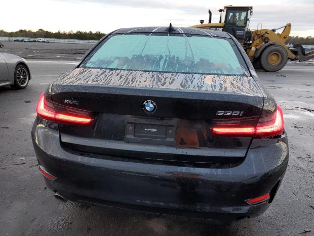3MW5R7J05M8C12078 - 2021 BMW 330XI أسود صورة 6