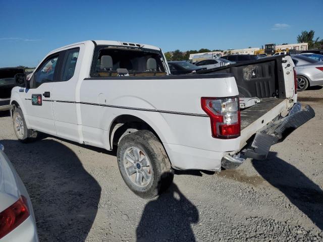 1FTEX1C55KKD18878 - 2019 FORD F150 SUPER CAB WHITE photo 2