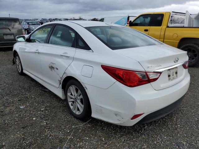 5NPEB4AC0EH835896 - 2014 HYUNDAI SONATA GLS WHITE photo 2