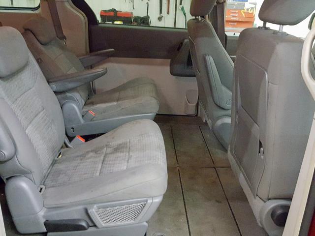 2A8HR44H68R721255 - 2008 CHRYSLER TOWN & COUNTRY LX  photo 6