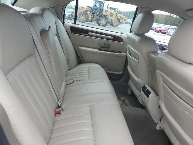 1LNHM81W84Y641697 - 2004 LINCOLN TOWN CAR EXECUTIVE Qızıl foto 10