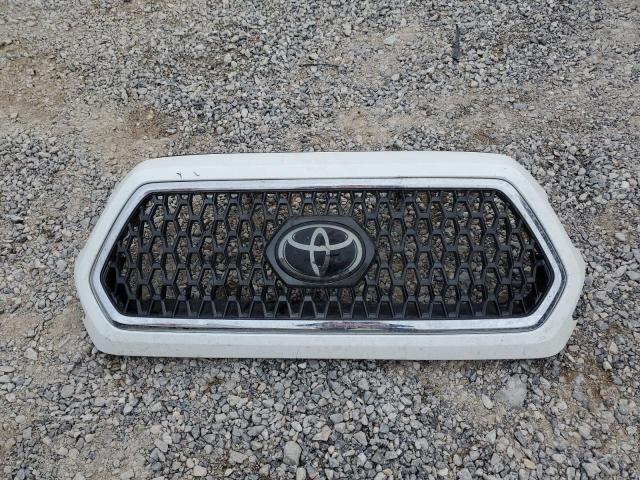 5TFCZ5AN7JX128531 - 2018 TOYOTA TACOMA DOUBLE CAB 白色 照片 12