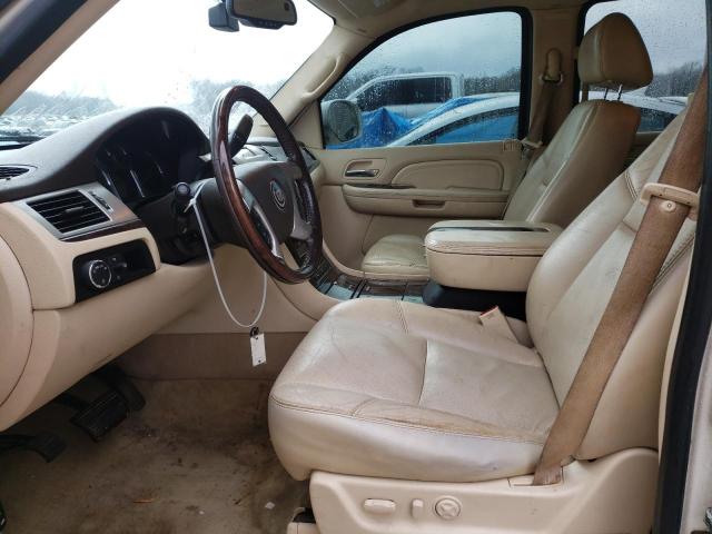 1GYEC63897R381946 - 2007 CADILLAC ESCALADE LUXURY WHITE photo 7