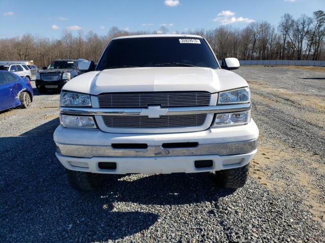 2GCEC19V051167018 - 2005 CHEVROLET 1500 C1500 WHITE photo 5