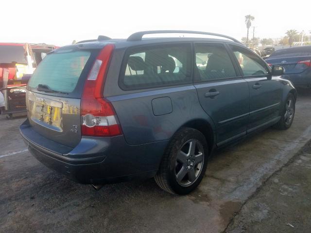 YV1MJ682372275118 - 2007 VOLVO V50 T5  photo 4