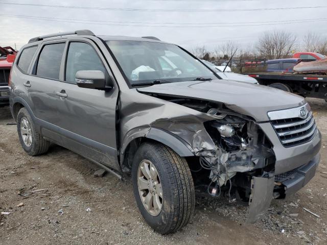 KNDJJ741995022186 - 2009 KIA BORREGO LX GRAY photo 4