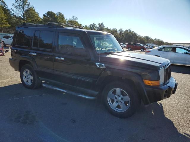 1J8HG48K26C293198 - 2006 JEEP COMMANDER BLACK photo 4